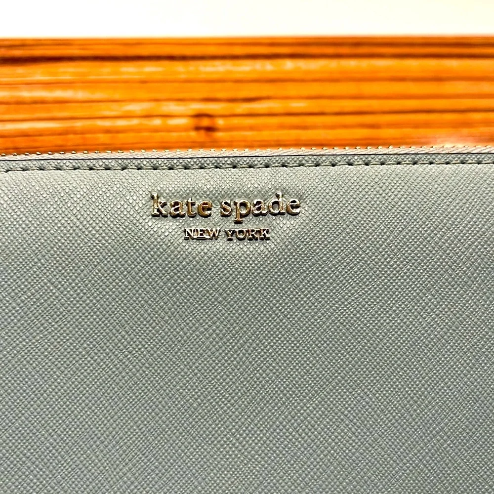 Kate Spade Leila Wallet - Picture 10 of 10